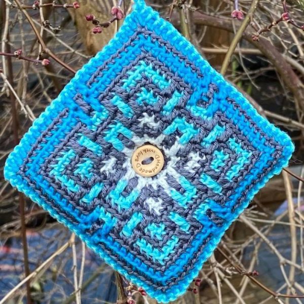 Crochet Pin Cushion Pattern - Gothic