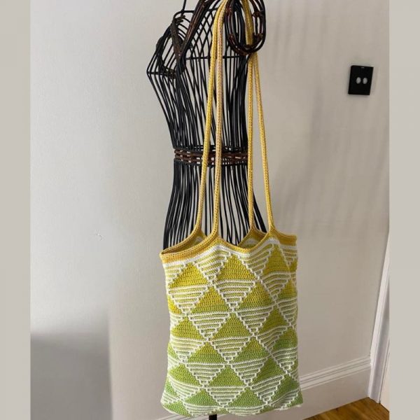 Crochet Tote Bag Pattern - Diamangle