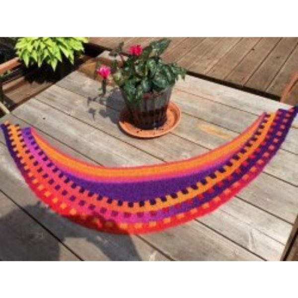 Knitted Shawl Pattern - Mitred Edge